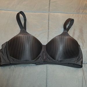 Playtex Wireless Bra